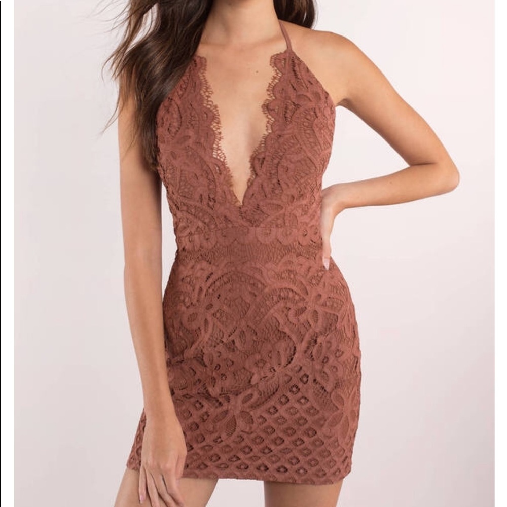 Tobi Dreamer Lace Dress